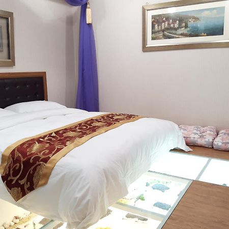 Ferienwohnung Hase Spring Tainan Exterior foto