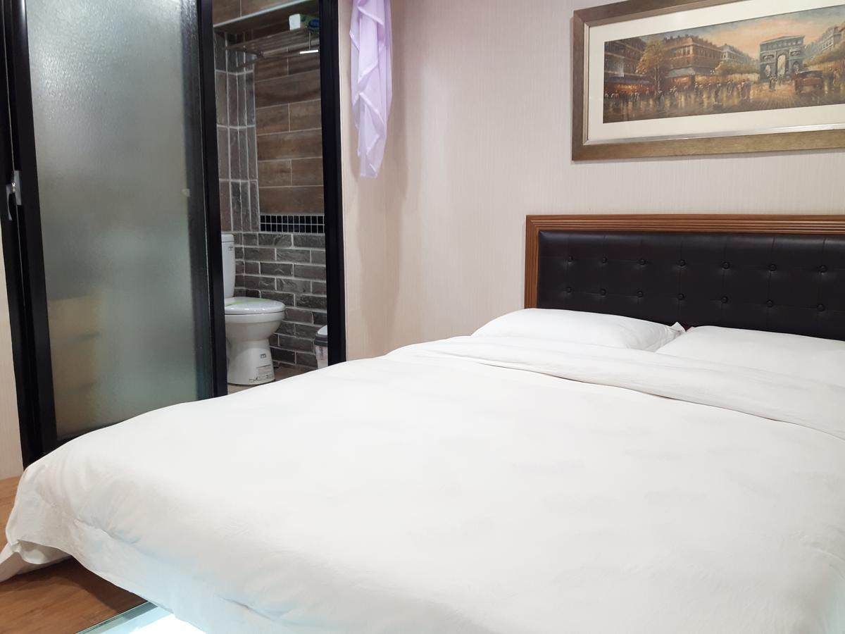 Ferienwohnung Hase Spring Tainan Exterior foto